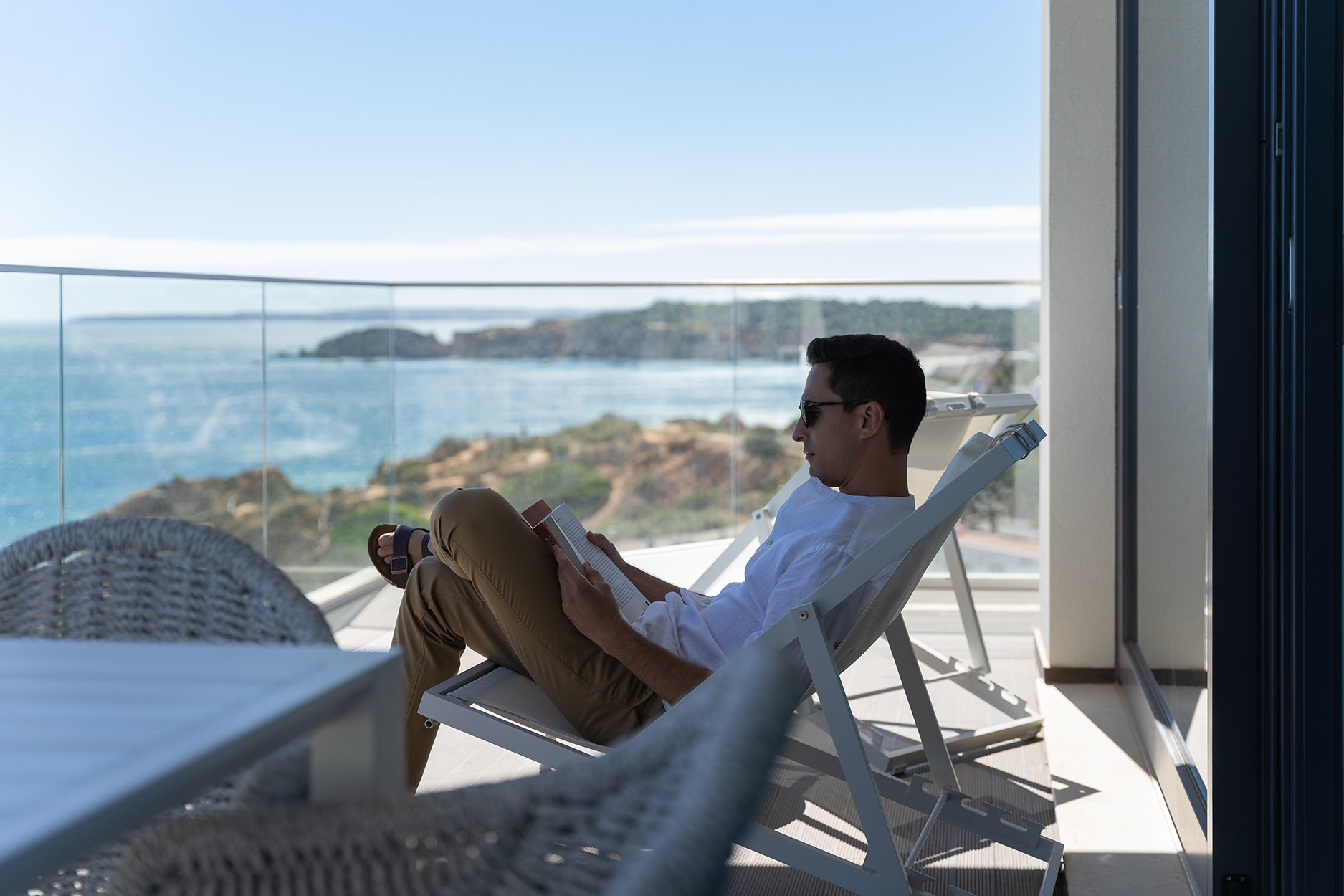 Fotografia com modelos para Hotelaria Shantivillas